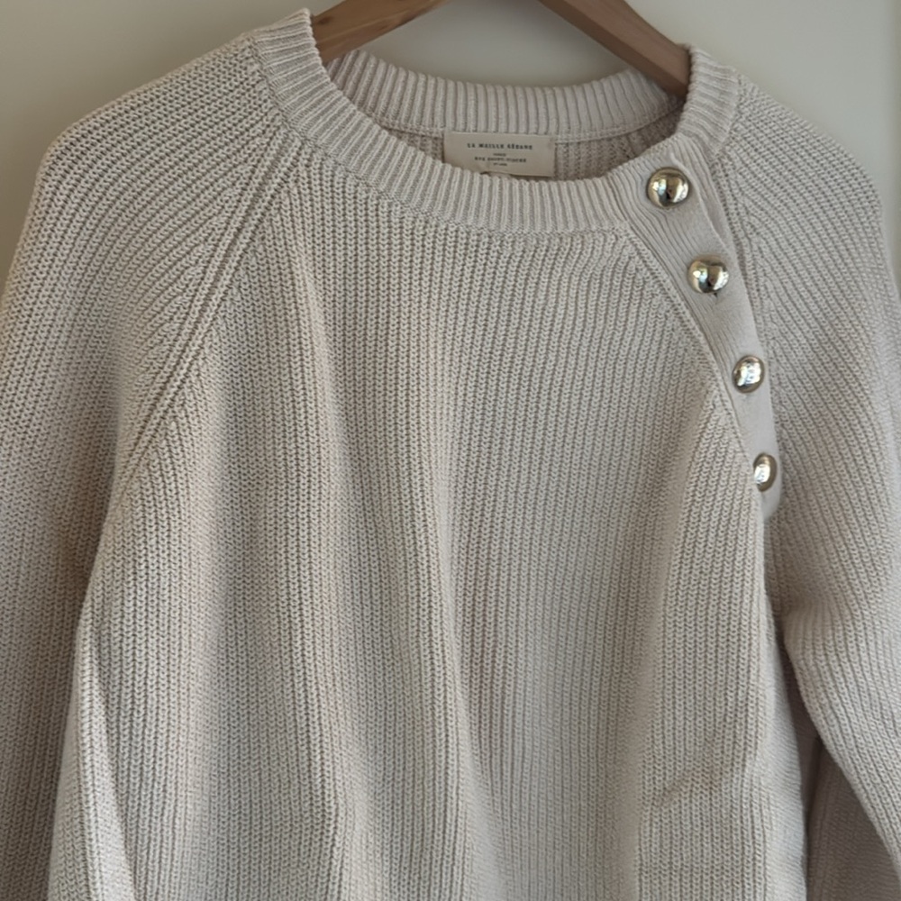 Cream Button-Shoulder Ribbed Sweater - Picture 6 of 9